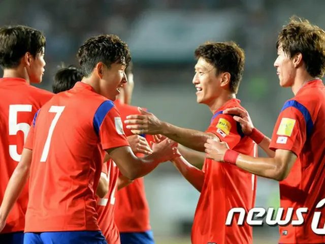 サッカー韓国代表・シュティーリケ号がラオスを相手にゴールラッシュを決め、2018年ワールドカップ（W杯）ロシア大会に向け、好調だ。
