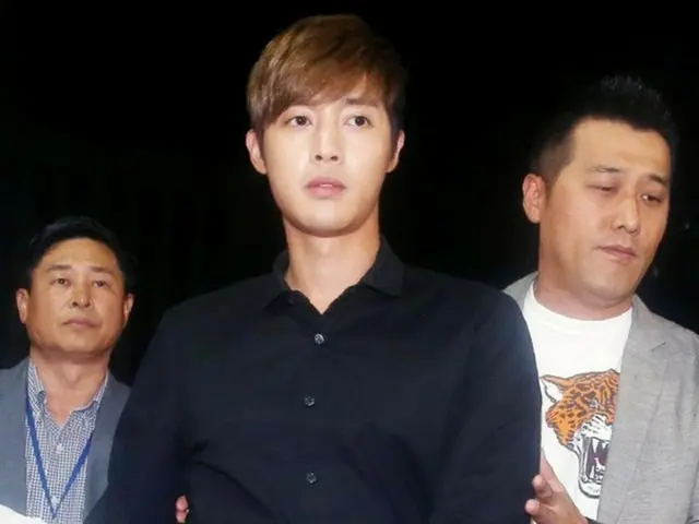 韓国の俳優兼歌手キム・ヒョンジュン（29）の元恋人A氏がしていたことがわかった。A氏は親子関係の確認訴訟を提起する予定だ。
