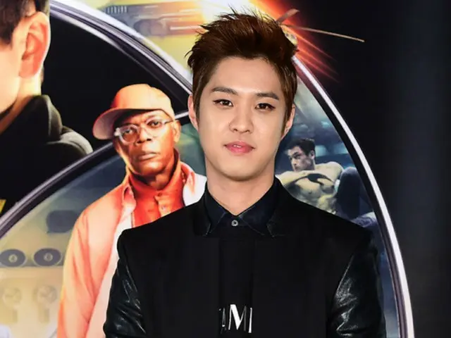 11日午前、韓国メディアはアイドルグループ「MBLAQ」スンホ（27）が事務所理事から暴行を受け、警察に申告したと報道した。