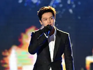 「BTOB」ソンジェ、生放送中のハプニングへの対処に賞賛の嵐