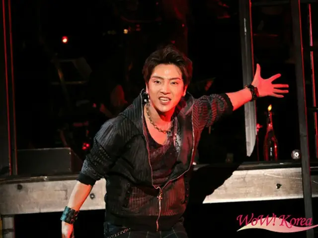【イベントレポ】ユナク(超新星)がミュージカル「RENT」最終リハーサルに挑み、迫真の演技