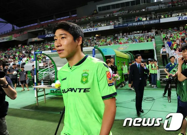 古巣・ガンバ戦、”背水の陣”で臨むイ・グノ