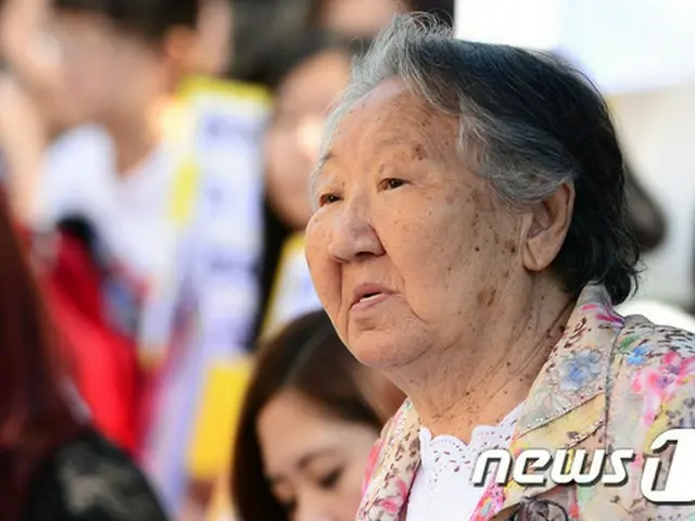 元従軍慰安婦たちが日本政府を相手に提起した損害賠償請求で、既存の立場だった“調停”の代わりに“訴訟”としての転換を検討中だ。