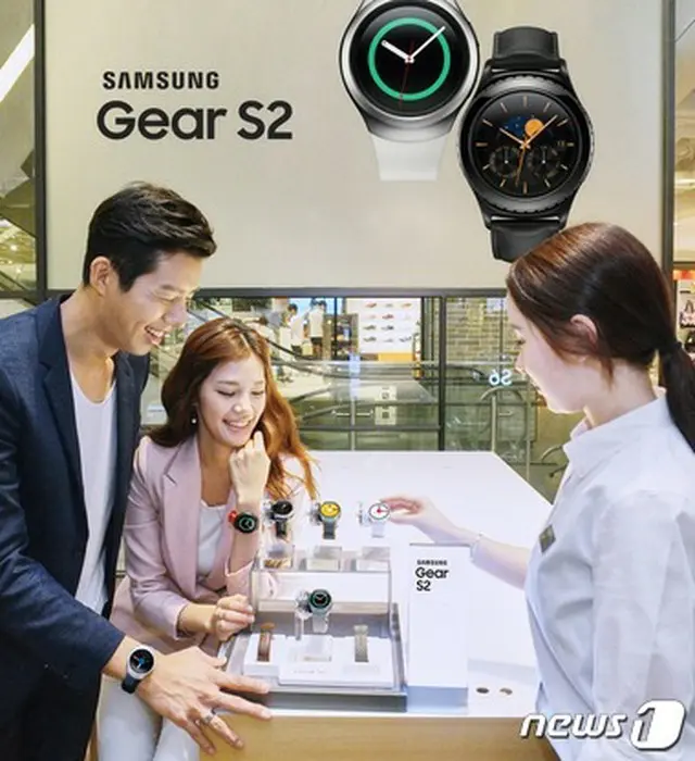 サムスン電子の韓国オンラインショップ「サムスンストア」で、スマートウォッチの「Gear S2」を1000台限定で予約販売をしたところ、販売開始2時間で完売した。（提供:news1）