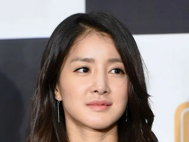 女優イ・シヨン側はボクシング引退について「本人に確認中」と伝えた。（提供:OSEN）