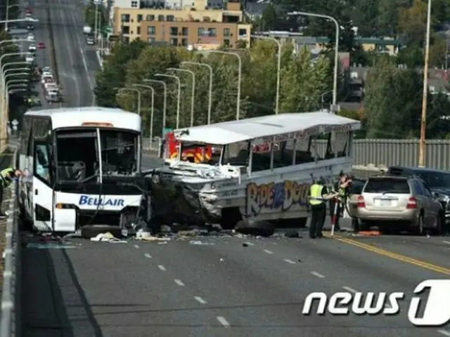 米・シアトルの留学生乗せたバス事故、韓国人は13人負傷。