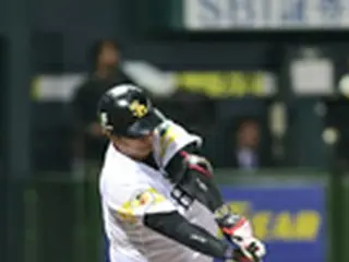ソフトバンク・李大浩、4試合連続安打…打率0.287