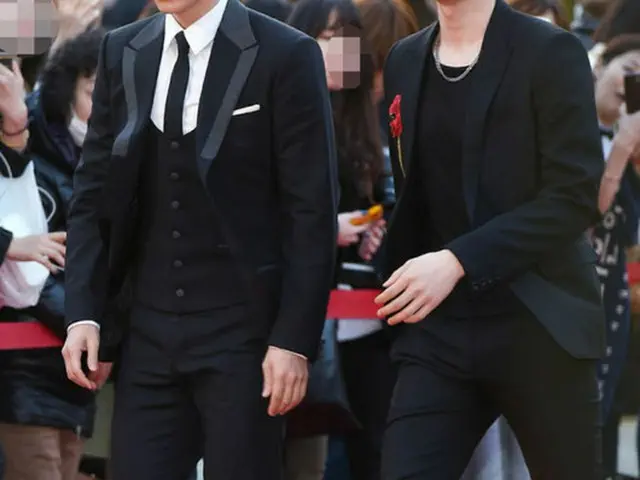 韓国アイドルグループ「SUPER JUNIOR」のドンへとウニョクが入隊前、一緒にステージにあがることがわかった。（提供:OSEN）