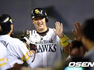 ソフトB・李大浩、2試合連続HR…日本シリーズ進出決定