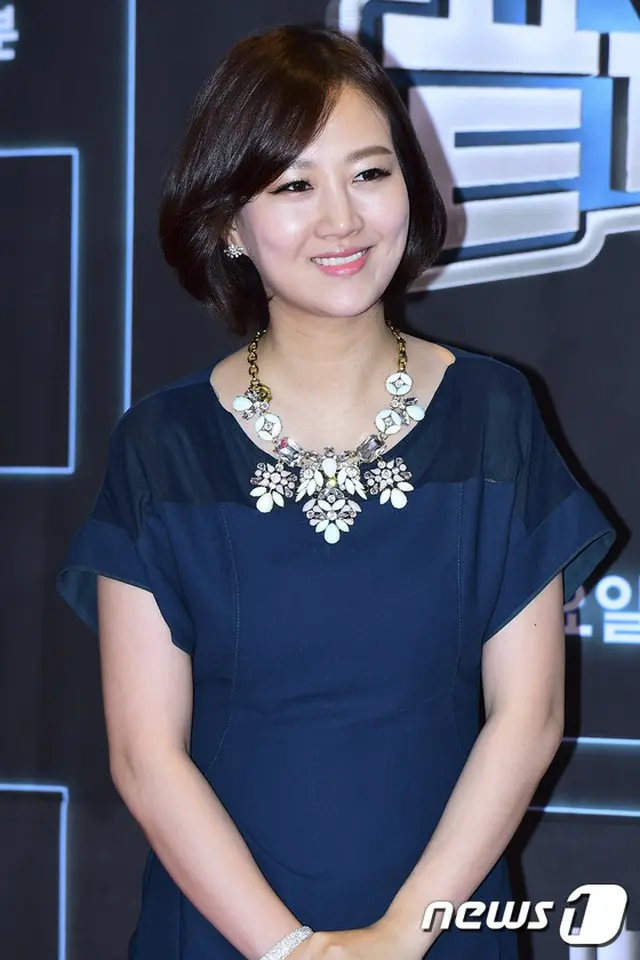 韓国女性歌手チャン・ユンジョン（35）が、1億ウォンの高額寄付を決心した。