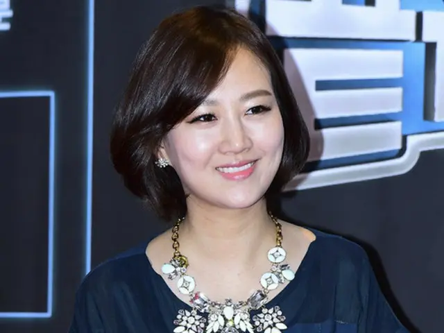 韓国女性歌手チャン・ユンジョン（35）が、1億ウォンの高額寄付を決心した。