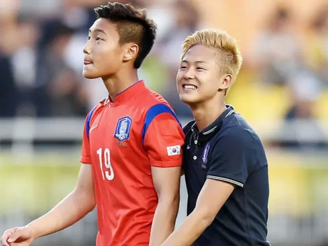 スペインの週刊誌は27日（日本時間）「韓国選手がルイス・エンリケ監督が考えている選手不足の解決策」というタイトルの記事を通じてペク・スンホに対してスポットを当てた。（提供:OSEN）