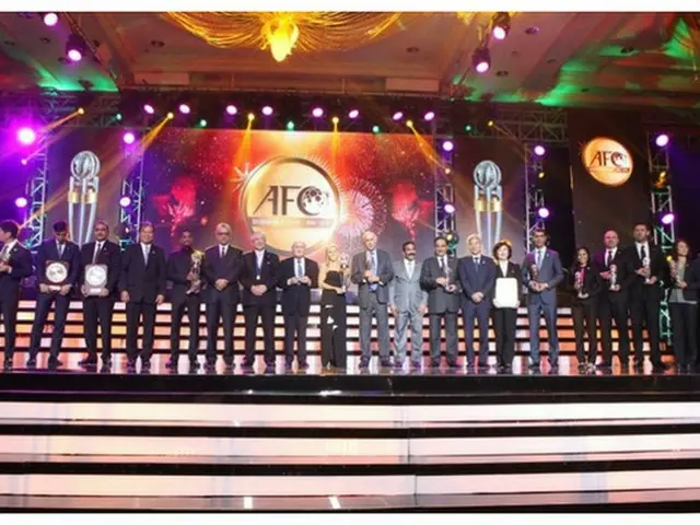 ウリ・シュティーリケ監督率いる韓国サッカー代表チームは”最高の1年”を送ったが、アジアサッカー連盟（AFC）が主催する「ことしの選手授賞式」にノミネートされた韓国人選手はいなかった。（提供:news1）