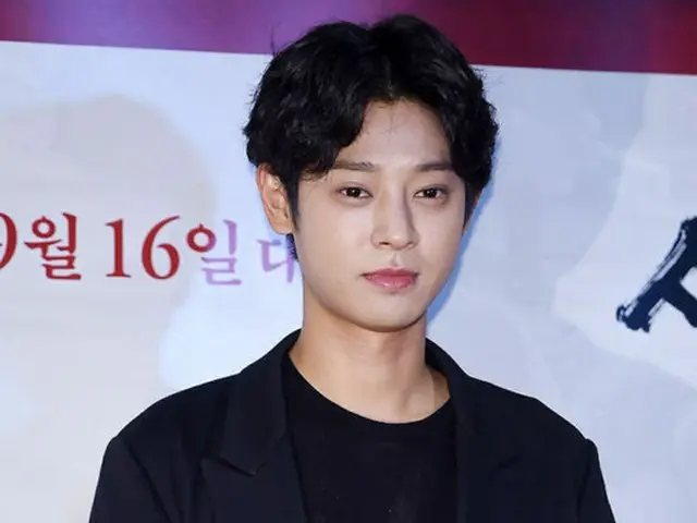 韓国CJ E＆Mが、歌手チョン・ジュンヨン（26）と契約を満了、再契約について協議中であることがわかった。