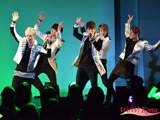 【速報公演レポ】「BEE SHUFFLE」、「THE HOOPERS」＆「WEBER」と「JOL＊fes」で1日だけのコラボステージを披露！