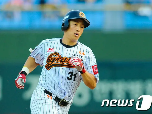 韓国のプロ野球選手ソン・アソプ（27、ロッテ）のメジャーリーグ進出が失敗に終った。