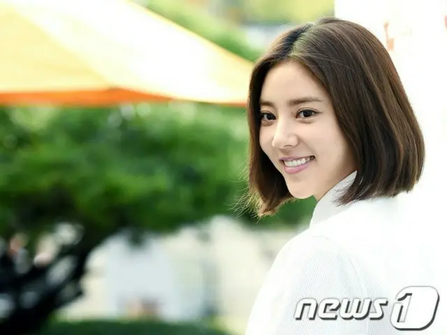 韓国歌手兼女優のソン・ダムビがSBSプラスで新たに披露する新概念ファッションビューティー番組「スターグラム」のMCに抜てきされたことがわかった。（提供:news1）