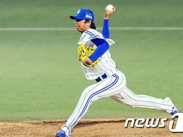 韓国プロ野球「サムスン・ライオンズ」が海外遠征賭博容疑で検察捜査を受けた林昌勇（イム・チャンヨン）を保留選手のリストに含ませるかどうかをめぐり悩んでいる。