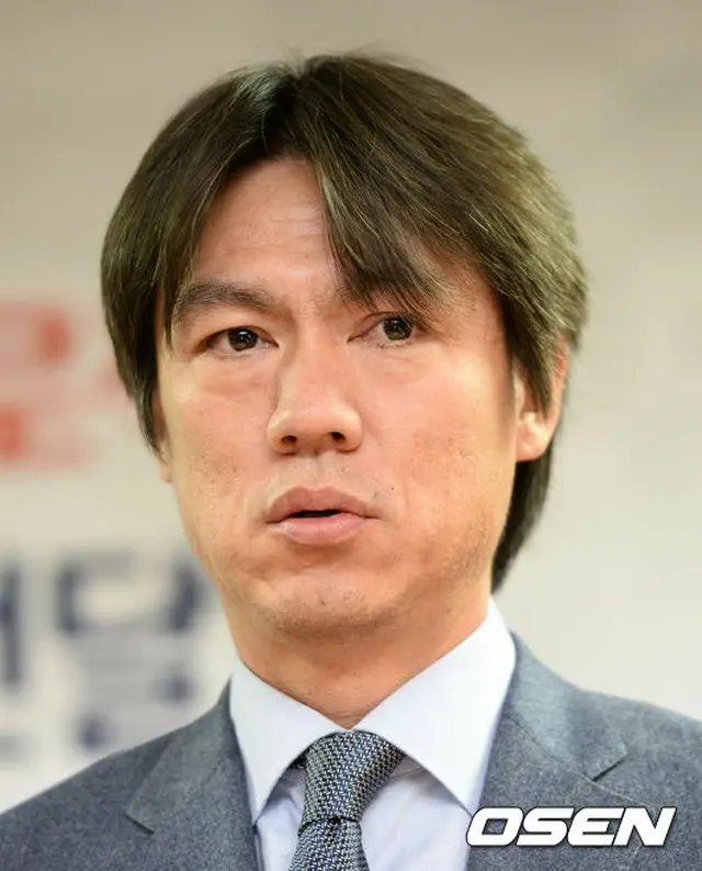 ホン・ミョンボ元韓国サッカー代表監督が話題だ。最近、中国のマスコミは「北京国安と杭州緑城の司令塔後任候補としてホン・ミョンボ元韓国代表監督が上がっている」と報じた。（提供:OSEN）