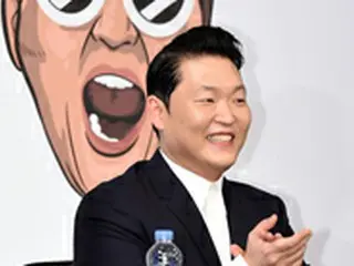 歌手PSY、YGエンタと”契約金なし”の再契約 「契約金の代わりに”信頼”で」