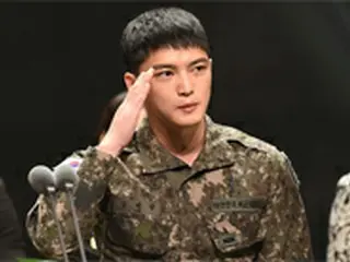 “入隊中”ジェジュン（JYJ）、来年2月に日本でホログラム公演開催「ファンへの贈り物」