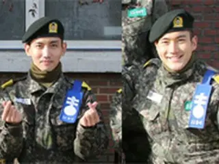 チャンミン（東方神起）＆チェ・シウォン（SJ）、軍生活の近況公開“軍服姿もイケメン”