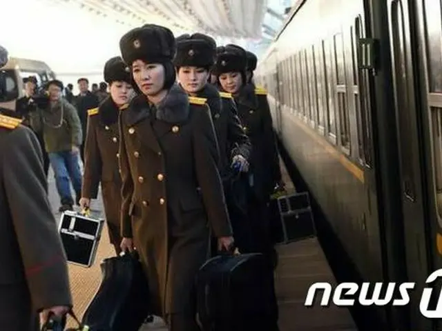 韓国政府は15日、北朝鮮のガールズグループ「牡丹峰（モランボン）楽団」が中国公演直前に突然、帰国した件と関連し、「正確な事実関係を把握中だ」と明らかにした。