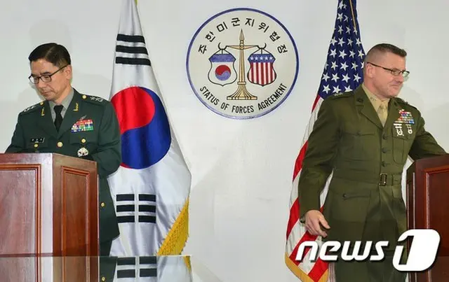 韓米が炭疽菌など生物学検査用のサンプルを韓国へ持ち込む場合、韓国政府に通告するよう合意した勧告案に署名したと政府が17日、明らかにした。（提供:news1）