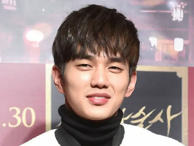 俳優ユ・スンホが「クリスマスに街を歩いてみたい」と願望を明かした。（提供:OSEN）