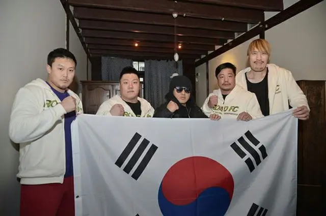 無差別級ベスト8トーナメントに出場するチェ・ホンマンら4人の韓国人選手が、歴史の現場で覚悟を誓った。（提供:OSEN）