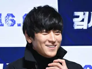 映画「検事外伝」カン・ドンウォン、複数作品の同時活動の秘訣を語る