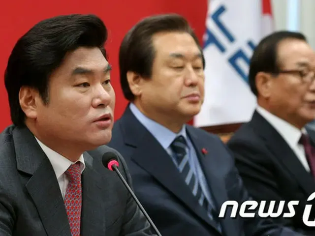 韓国セヌリ党指導部は7日、北朝鮮による水爆実験成功の主張を契機に、韓国に核武装が必要であるとの主張を提起した。