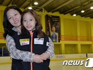 ＜フィギュア＞最年少優勝記録ユ・ヨン「はやくキム・ヨナみたいになりたい」