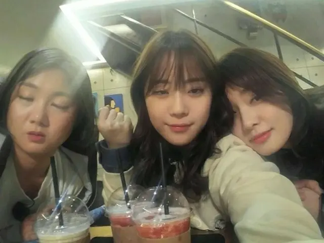 事実上の解散が発表された韓国人気ガールズグループ「KARA」のヨンジが近況を報告し、注目を浴びている。(提供:news1)