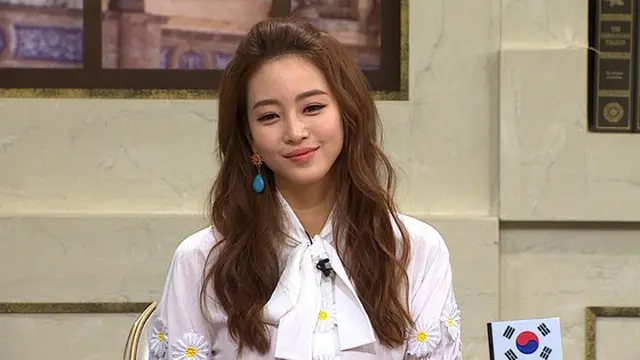 韓国在住の外国人によるトークバラエティ「非首脳会談」に美人女優ハン・イェスル（33）が出演し、ペットに関するトークを展開した。（提供:news1）
