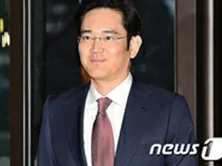 サムスン副会長、新任役員晩餐でも“危機”強調