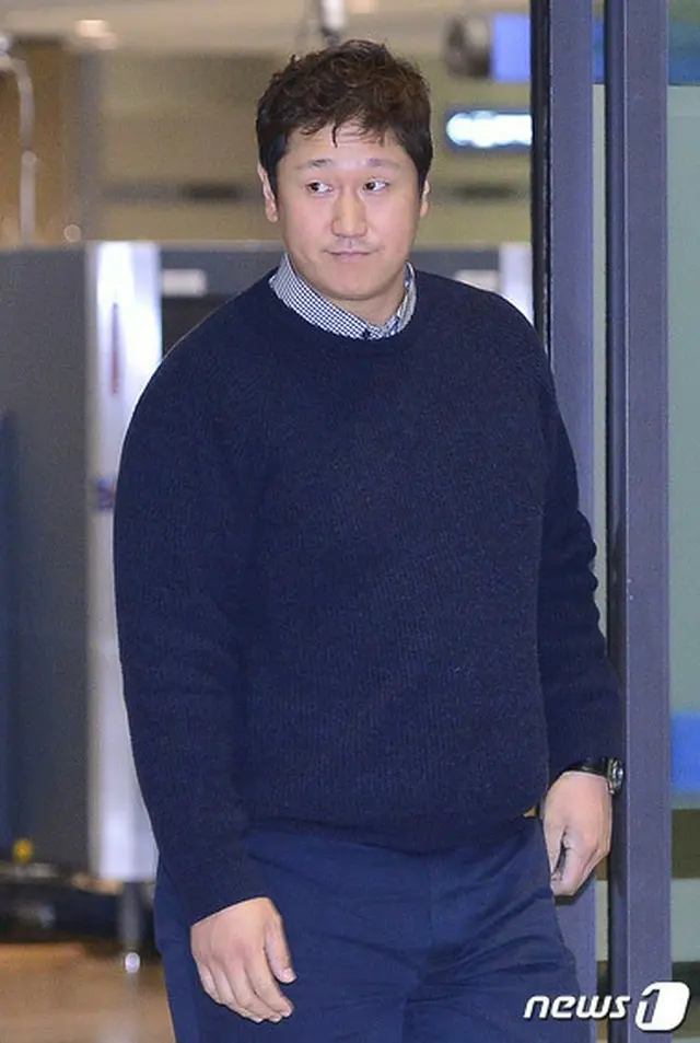 米国メディアがイ・デホ（李大浩、33）についてまだ契約できていないFA（自由契約選手）の中でメジャーリーグでプレーできる可能性を持った選手に選んだ。（提供:news1）