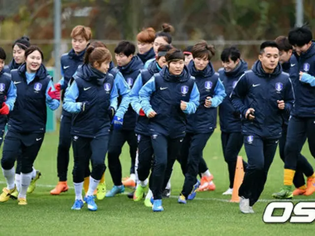 中国「4か国親善大会」に出場中の女子サッカー韓国代表は、ベトナム代表を相手に大勝し、好調なスタートをきった。