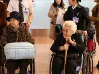 「慰安婦合意の無効訴える」　被害者２人が訪日