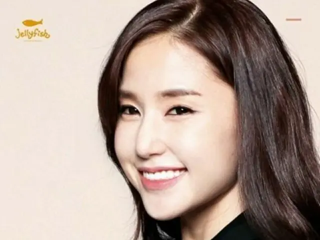 韓国女優コン・ヒョンジュがジェリーフィッシュエンターテインメントと専属契約を結んだ。（提供:news1）