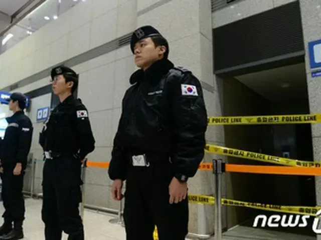 韓国の仁川国際空港のトイレにアラビア語の脅迫メッセージを残して爆発物と疑われる不審物を設置した容疑者が警察に逮捕された。