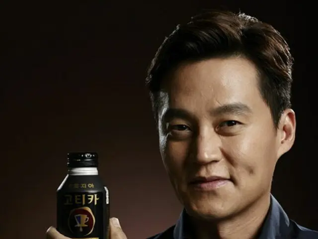 韓国コカ・コーラは、俳優イ・ソジンを昨年に続いてことしも人気の缶コーヒー「ジョージア ゴティカ」のCMモデルに抜擢した。（提供:OSEN）