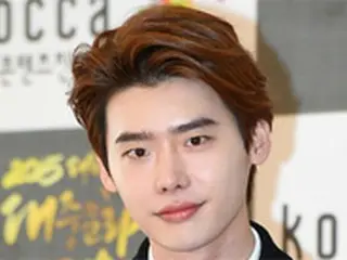 俳優イ・ジョンソク、22日に建国大学卒業へ…功労賞受賞