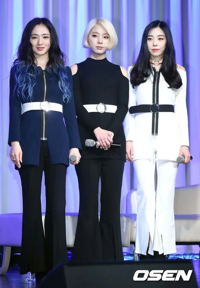 韓国ガールズグループ「LADIES’ CODE」が「リセ、ウンビオンニ（オンニ＝年上の女性に対して使う言葉、意味はお姉さん）の分まで最善を尽くして練習した」と述べた。（提供:OSEN）