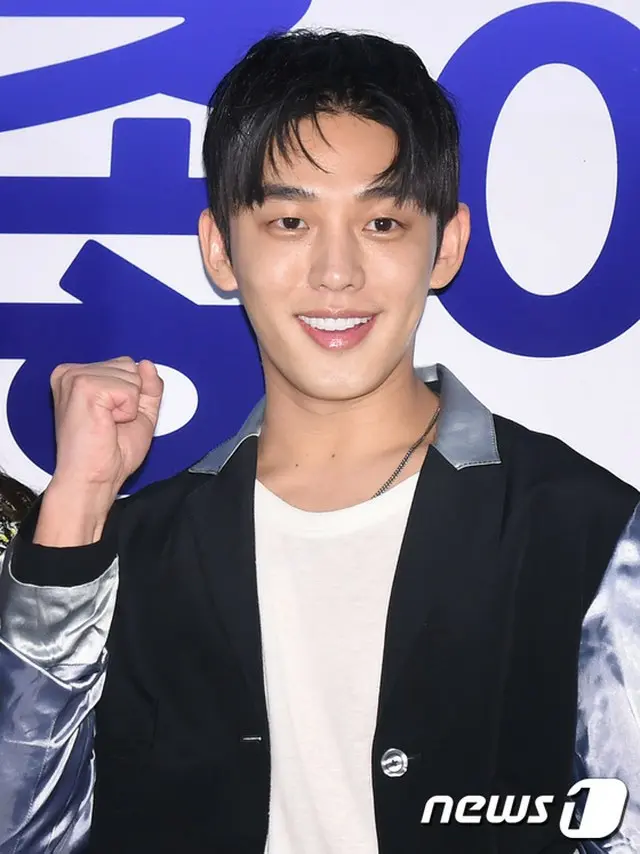 韓国俳優ユ・アインが、ドラマ「太陽の末裔」の後半部にスペシャル出演することがわかった。