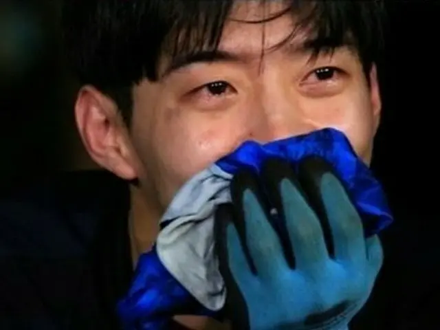 韓国バラエティ番組「ジャングルの法則」に出演中の俳優パク・ユファンが、実兄ユチョン（JYJ）からの手紙に涙を流した。（提供:news1）