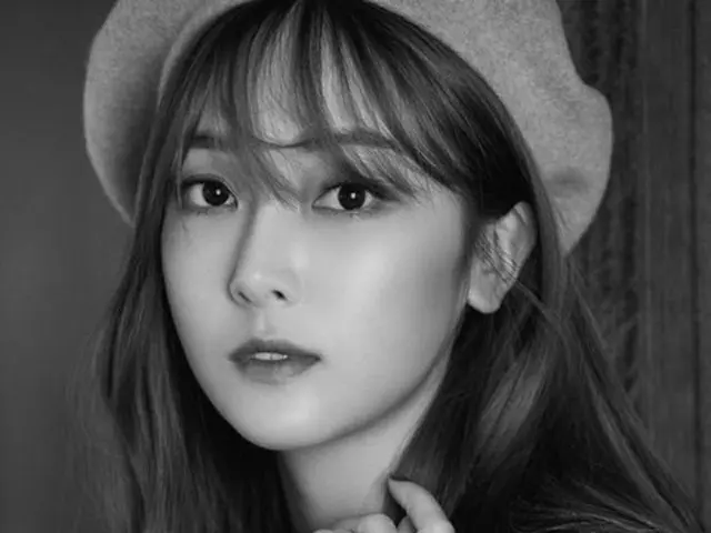 韓国ガールズグループ「少女時代」出身のジェシカ（26）が韓国国内のエンターテインメント会社と専属契約を締結し、本活的な活動を知らせた。（提供:OSEN）