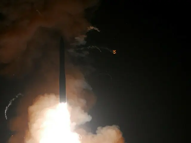 米軍が、韓国軍高位関係者らへ大陸間弾道ミサイル（ICBM）実験発射シーンを公開したことが29日、確認された。