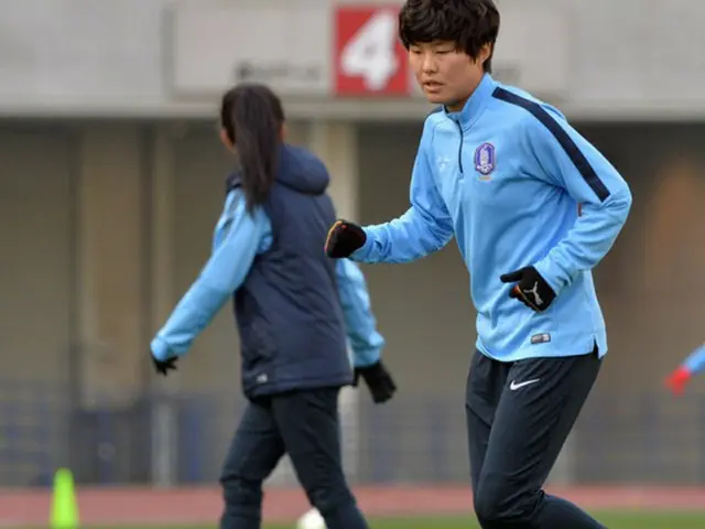 日本戦勝利に臨むユン・ドクヨ号が誰よりも日本をよく知るチ・ソヨン（25、チェルシーLFC）にかける期待は大きい。