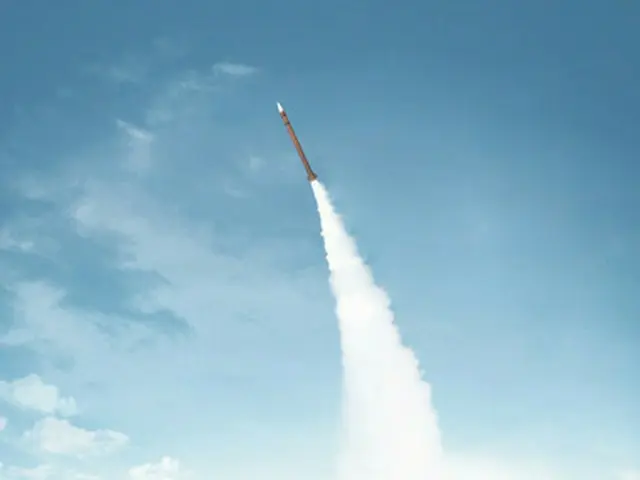韓国軍が開発中の中距離地対空ミサイル（M-SAM）の初ミサイル迎撃試験が成功したことが遅れて確認された。（提供:news1）